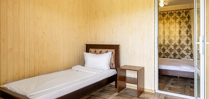 Halas Hotel в Солотвино. Відвідуйте по акції 26
