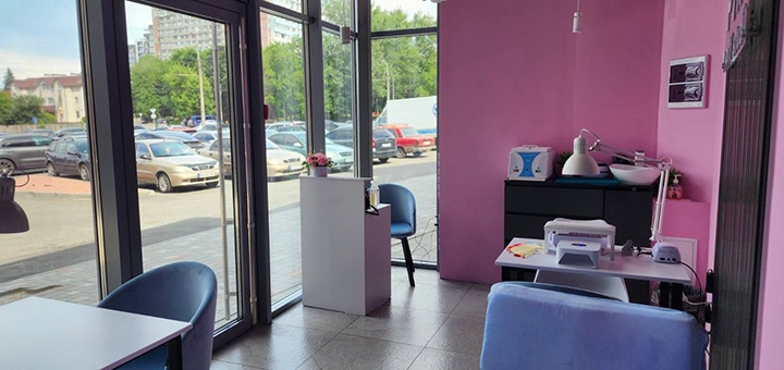 Beauty Studio Pink on promotion 9