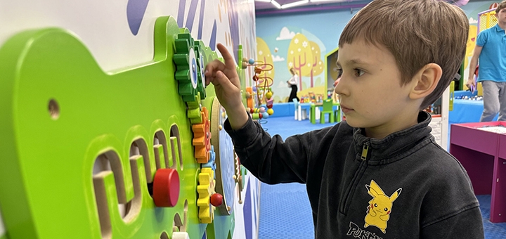 Children's Planet in Cosmo Multimall. Visit with the 30% discount
