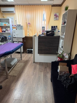 DaoL Laser and Aesthetic Cosmetology Center. Get a 2% discount on your visit.