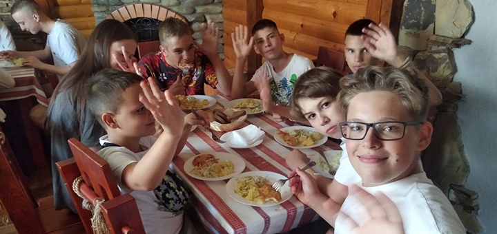 Forest Life Children's Camp. Visit with a special offer of 3