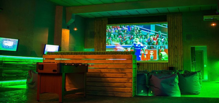 The first football cinema &quot;skyroom&quot; in odessa. buy tickets to play on play station at a discount.