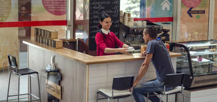 Low prices in the coffee shop "Bar Espresso"