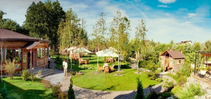 Country restaurant "Matryoshka"