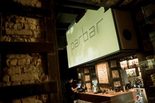 Интерьер «Par Bar». Заказ столика по скидке