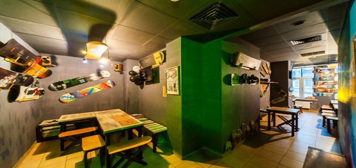 Райдерский бар Doska Bar на улице Хорива, 25/12