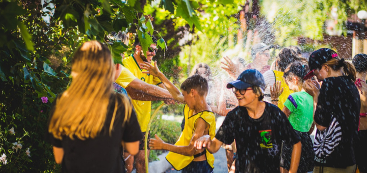 Знижки на відпочинок у дитячому таборі «Questy Camp» під Києвом2