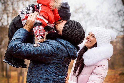 Виїзна сімейна фотосесія у студії «Nina & Alex Photo» в Одесі. Записуйтесь за знижкою.