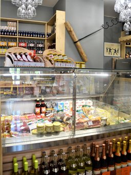 Вино от сети виноматркетов «OKwine» в Киеве заказать по акции