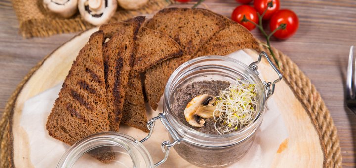 Скидки на все меню ресторана-кафе «Prynada Ukrainian Cafe» на Героев Сталинграда