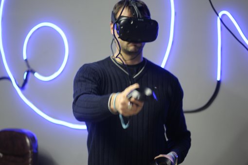 Virtual reality club "MirVR" in Odessa. Come for the promotion.