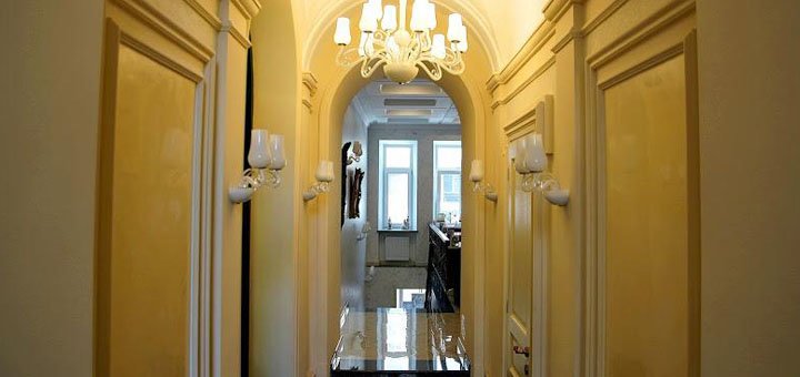 Discounts for holidays at vintage hotel20