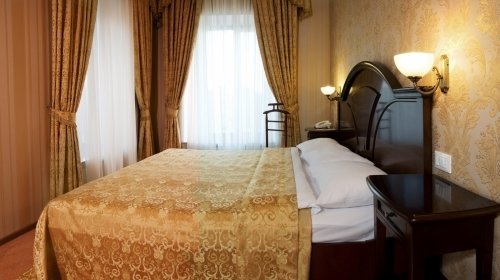 Знижки на відпочинок у готелі Royal Street Hotel 23