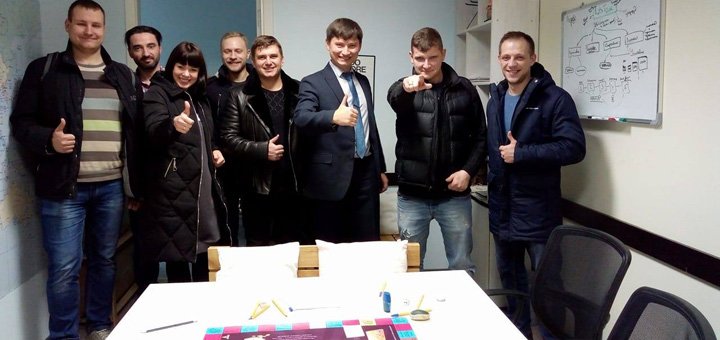 Грати у Cashflow-ігри з Андрієм Бондаренком у Києві. Записуйтесь недорого