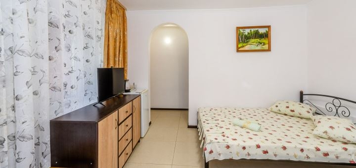 Discounts for holidays in the boarding house Santa Lucia in Strelkovoye30