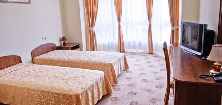 Отель «Ligena Hotel»  в Киеве, Борисполь