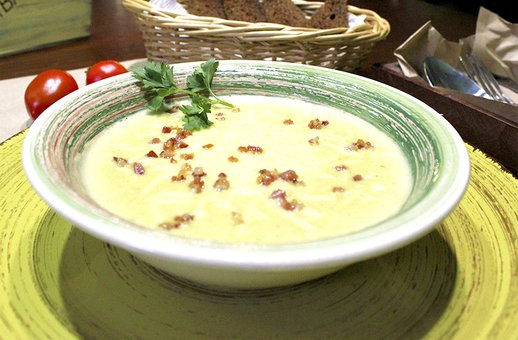 First courses at the tarabar cafe in dnipro. order by promotion