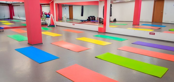 Fitness programs at the Athletic Build center in Dnipro. Sign up for classes on the action